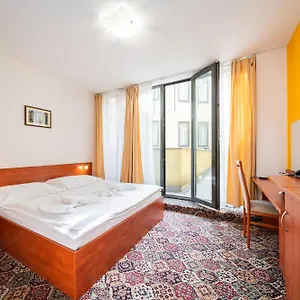 De Luxe Praga